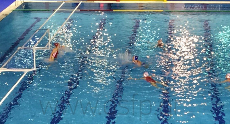 Το μπλοκ της Χρυσής στο πέναλτι της Ρουμπέση