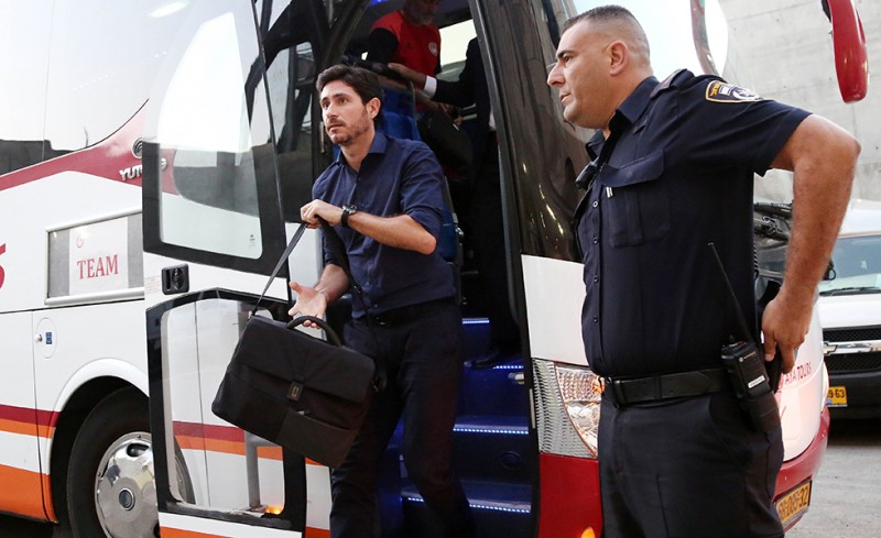 Από την άφιξη της αποστολής στο γήπεδο