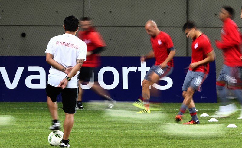 Φωτογραφία από το ζέσταμα των ποδοσφαιριστών