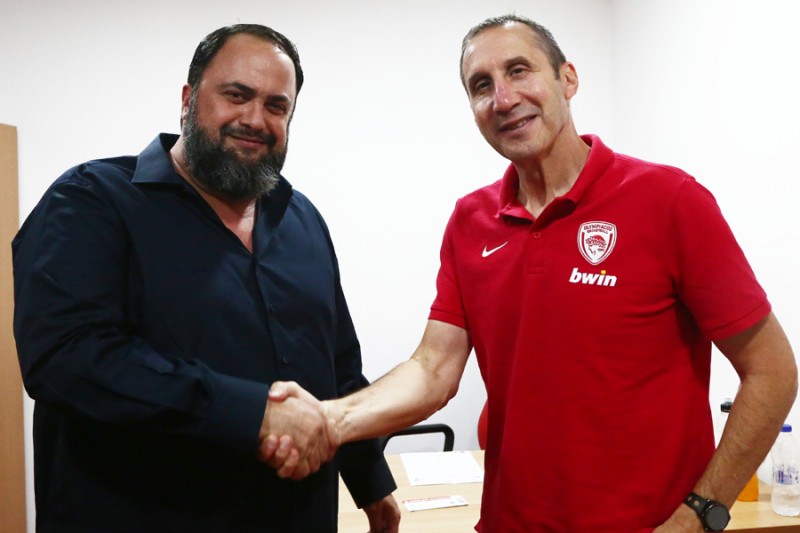 Τετ α τετ και με τον Βαγγέλη Μαρινάκη είχε ο Ντέιβιντ Μπλατ.