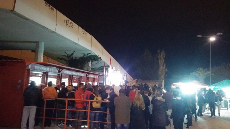 Η εικόνα στα εκδοτήρια...