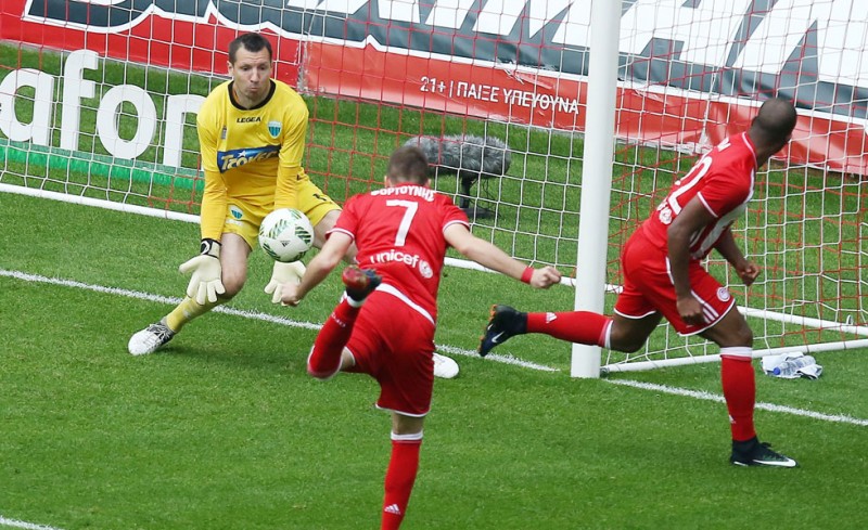 Η σπουδαία ευκαιρία με Σεμπά-Φορτούνη στο 4'