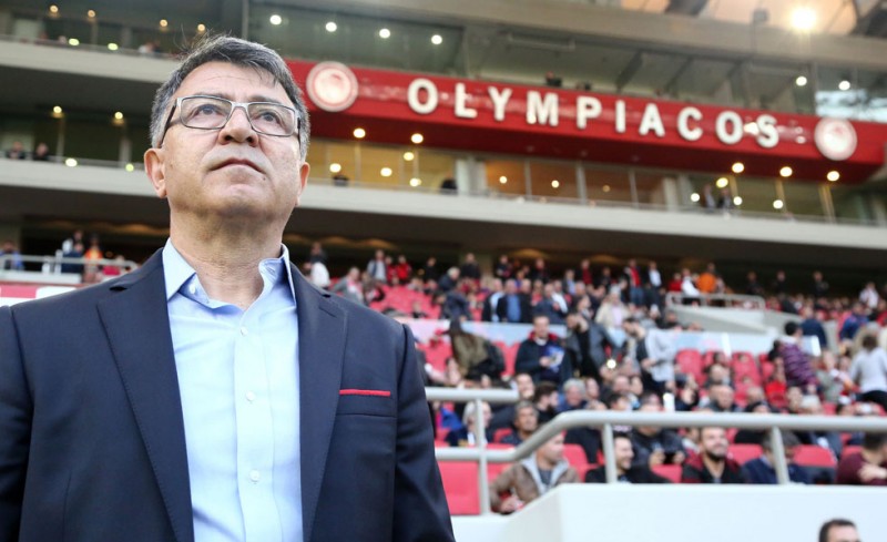 Το θερμό χειροκρότημα του κόσμου εισέπραξε ο Τάκης Λεμονής