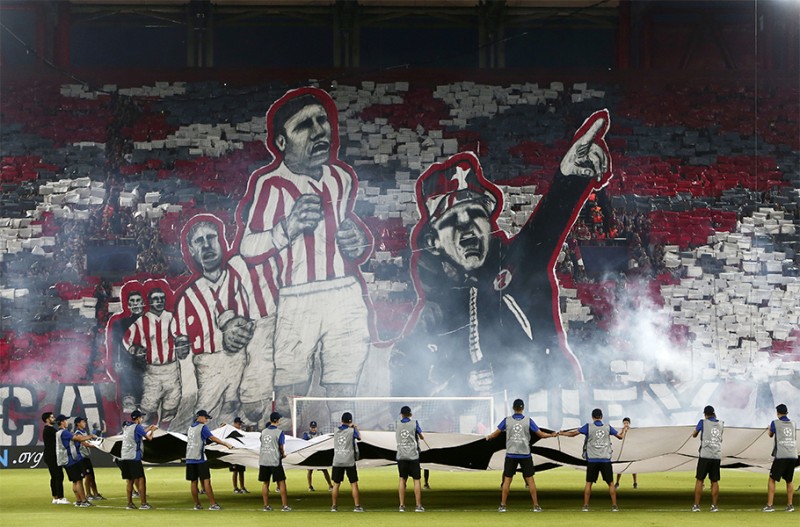 Το απίθανο κορεό της Θύρας 7