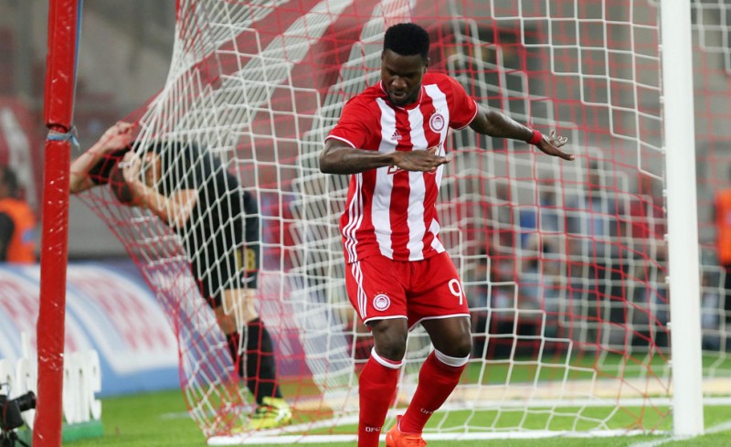 Το... κάρφωσε και πανηγυρίζει ο Ιντέγε