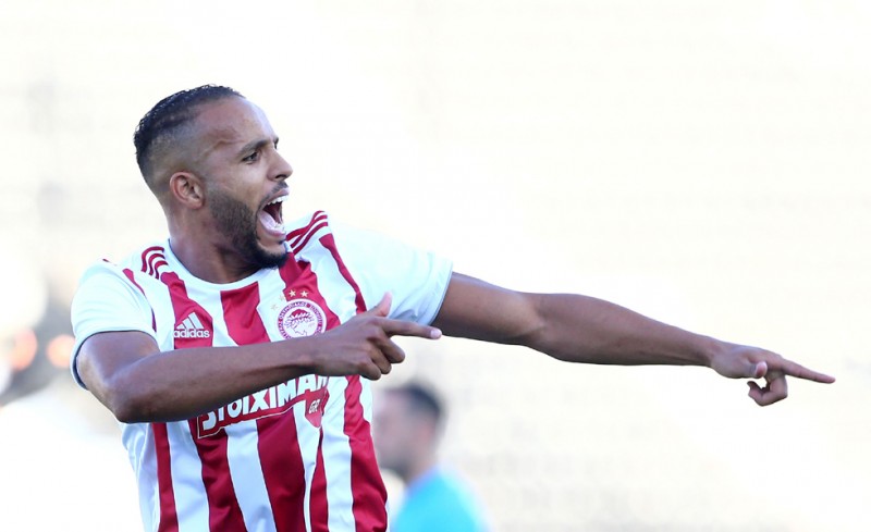 Αυτό το γκολ, όμως, στο 23', δεν γίνεται να ακυρωθεί. Γκοοοοοολ ο Ελ Αραμπί.