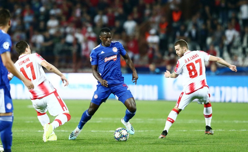 Φάση από το πρώτο ημίχρονο, διάστημα στο οποίο ο Καμαρά είχε πολύ καλή παρουσία.