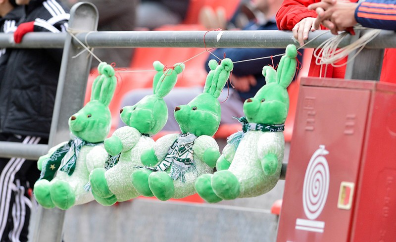  Οπαδοί του ΠΑΟ στο Ρέντη! Αποκριές έχουμε, να μην τους τρολάρουμε λίγο...